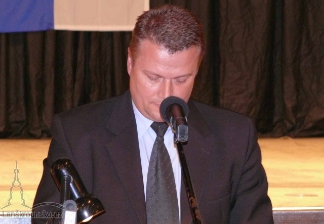10_Hovori mgr Dariusz Kucharski z Polska.jpg